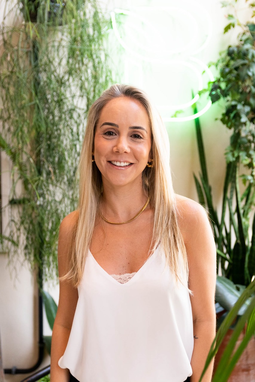 Paula Vianna
